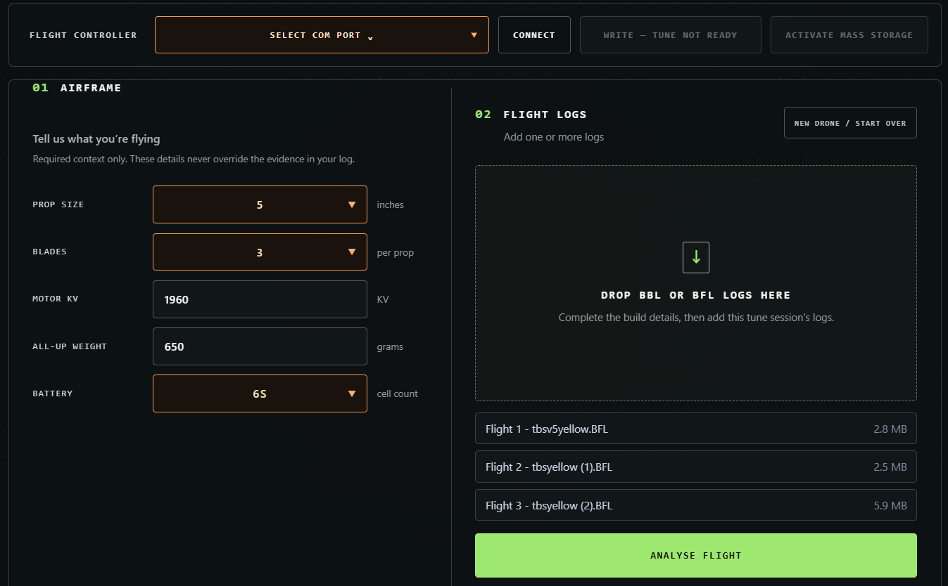 AeroTune7 interface showing flight-controller connection, airframe settings and Blackbox flight-log analysis